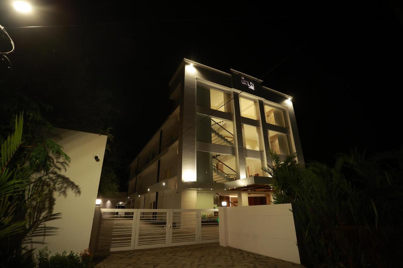 The Gold Hotel Palakkad Ngoại thất bức ảnh