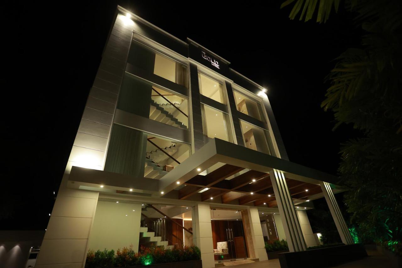 The Gold Hotel Palakkad Ngoại thất bức ảnh